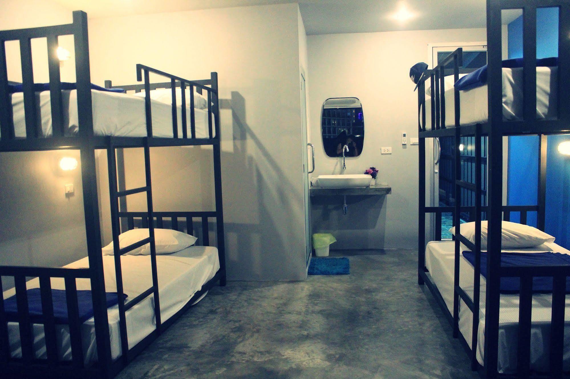 Hip Hostel - Sha Plus Patong Kültér fotó